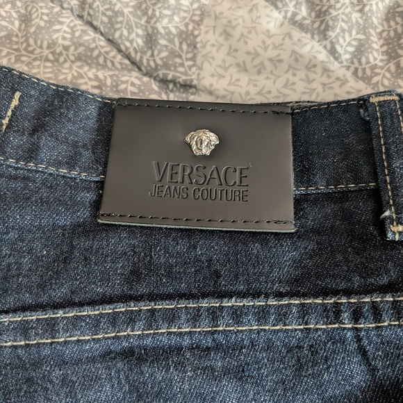 Versace Men's Straight Leg blue Jeans 30 x 32.5 in Like New Condition - Picture 2 of 13